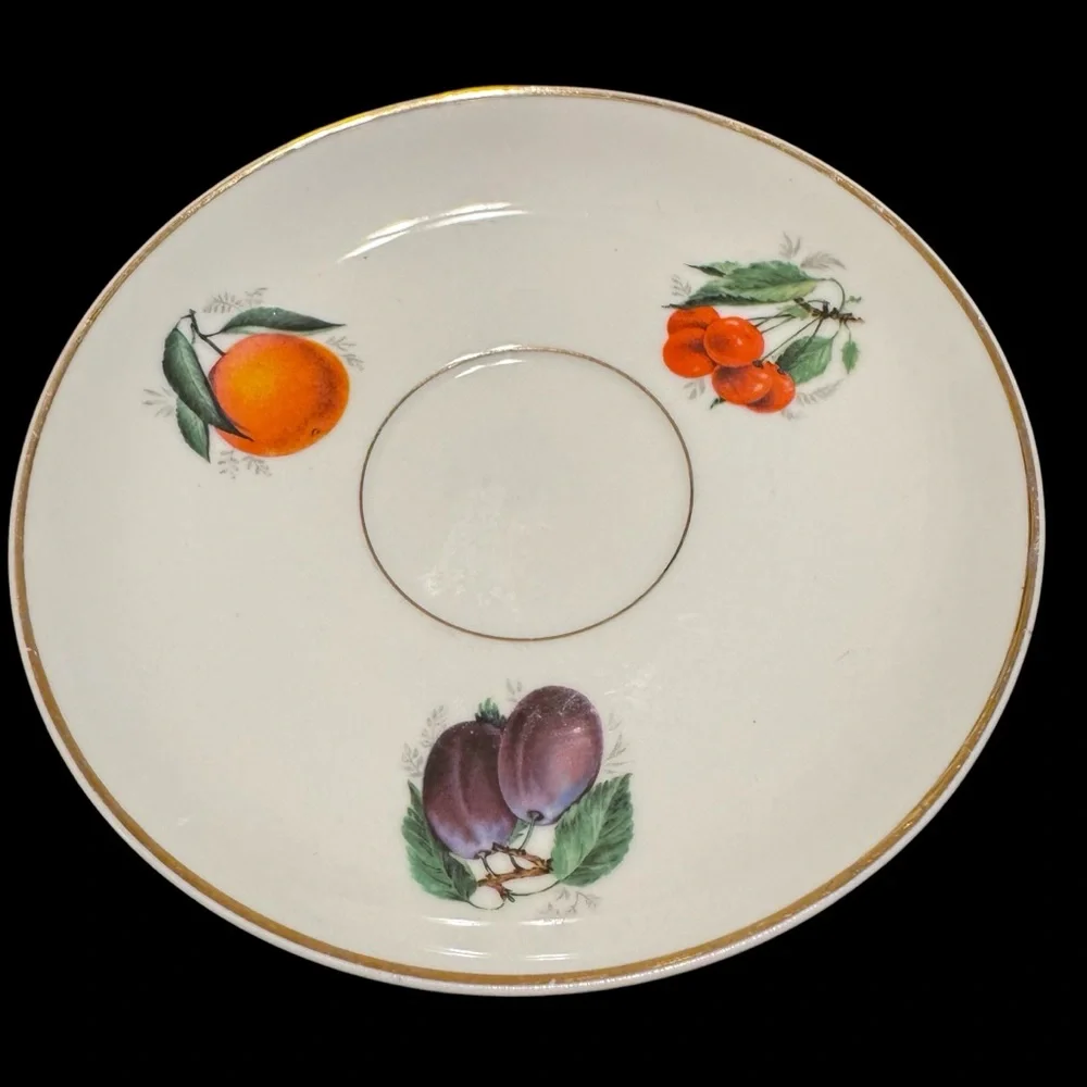 Vintage Jaeger Co. Bavaria Crown E&R Footed Fruit Pattern 4 Teacups with Saucers
